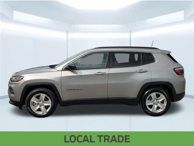 Used 2022 Jeep Compass Latitude image 2