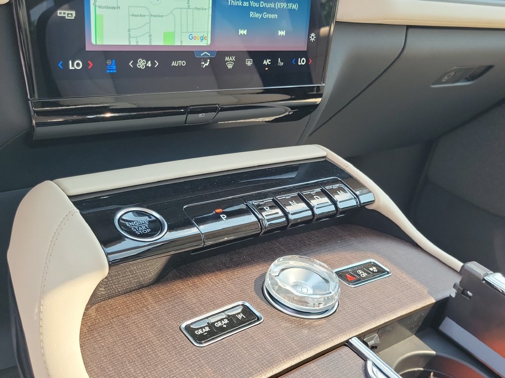 New 2027 Lincoln Navigator L Reserve AWD/4WD image 28