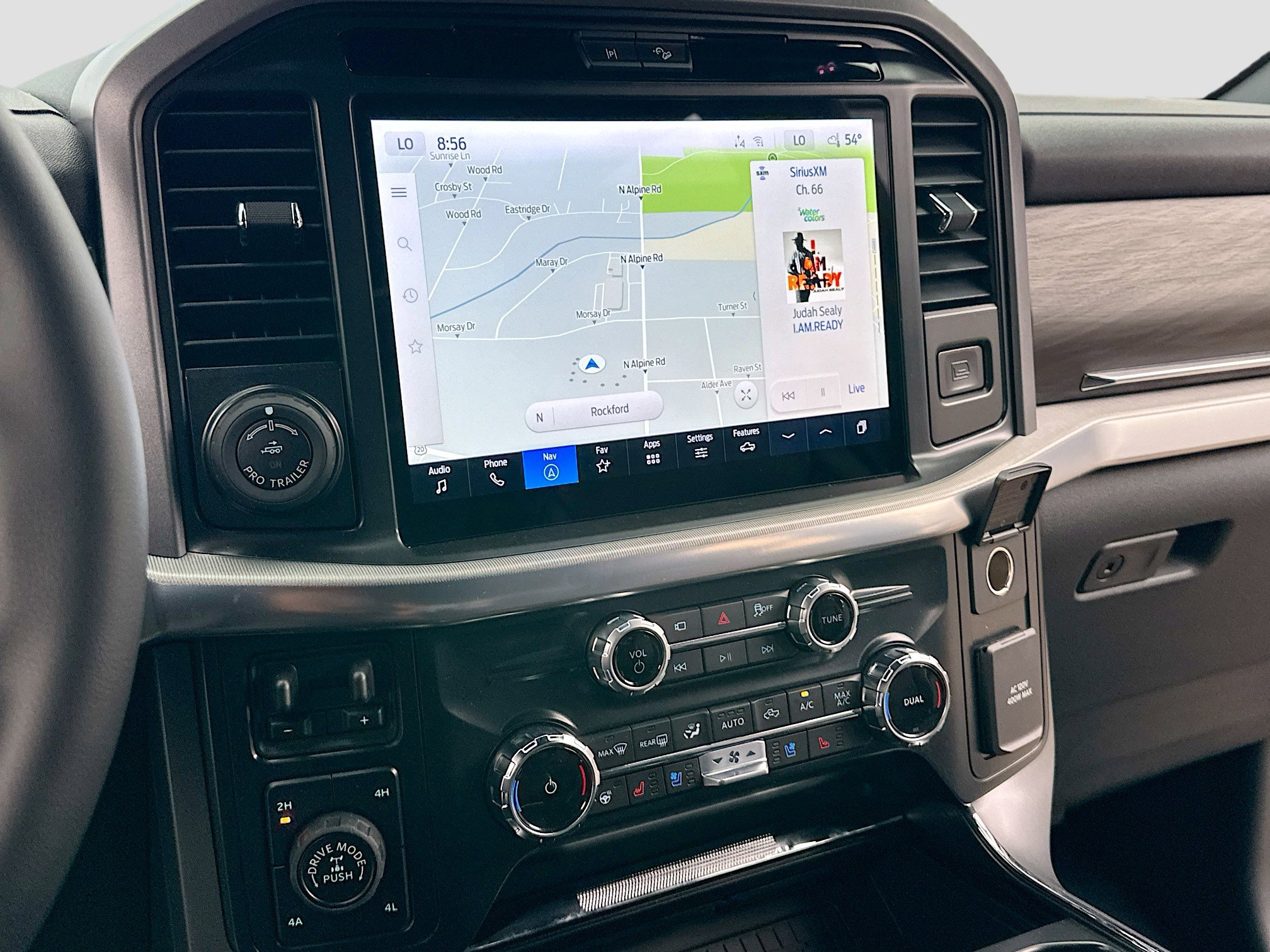New 2025 Ford F150 Lariat image 11