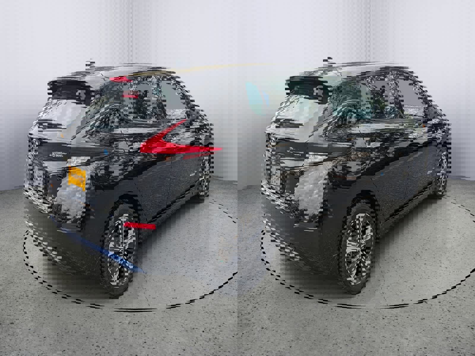 Used 2019 Nissan Leaf SL Plus w/ Protection Package image 3