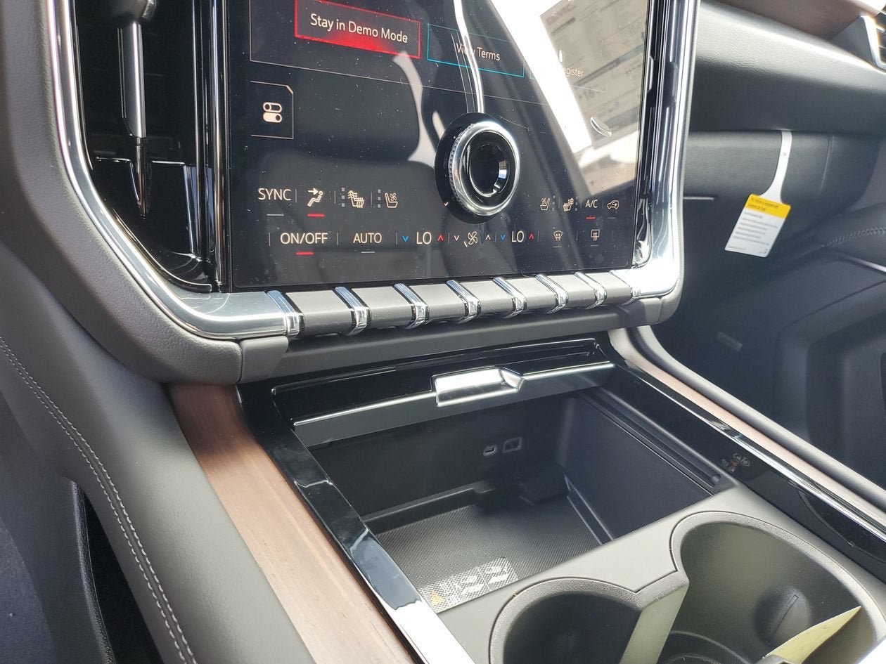 New 2026 GMC Yukon XL Denali RWD image 23