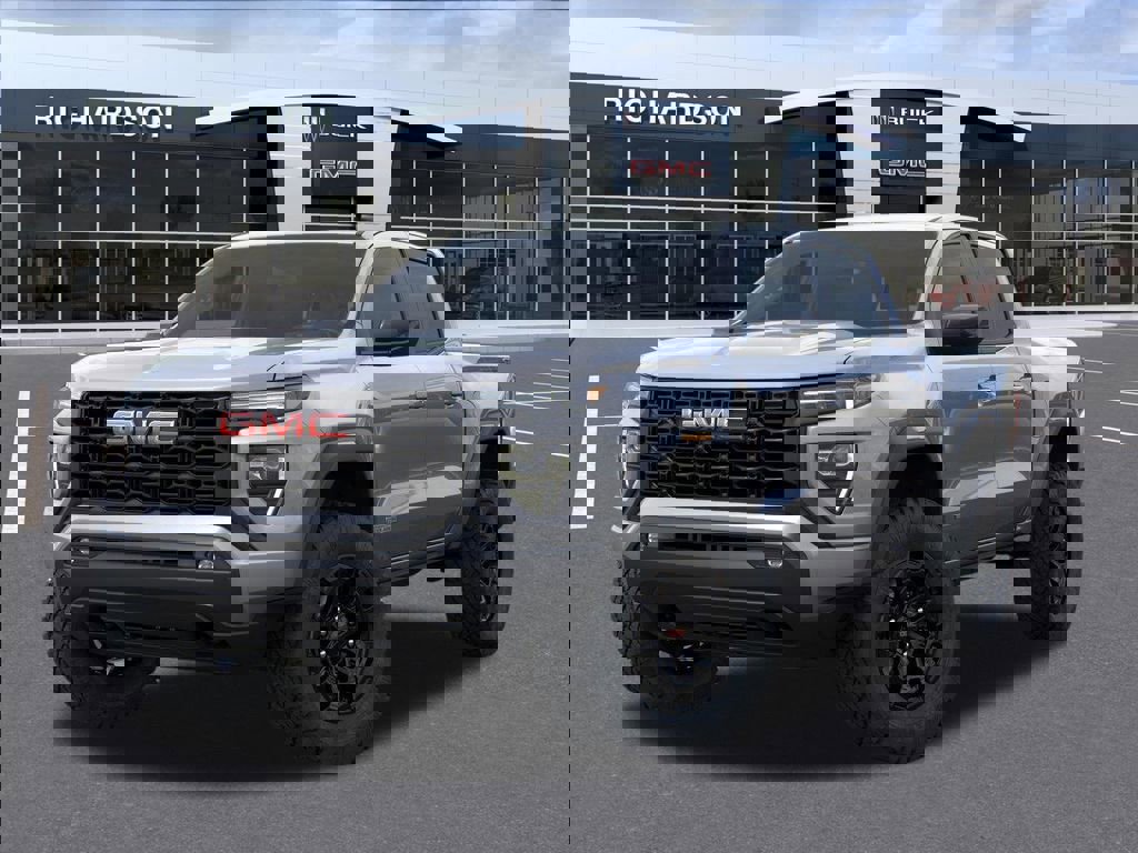 New 2026 GMC Canyon Elevation image 6