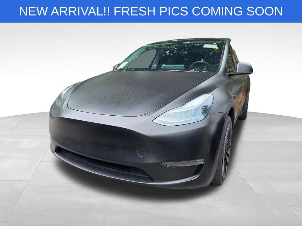 Used 2024 Tesla Model Y Long Range AWD/4WD image 12