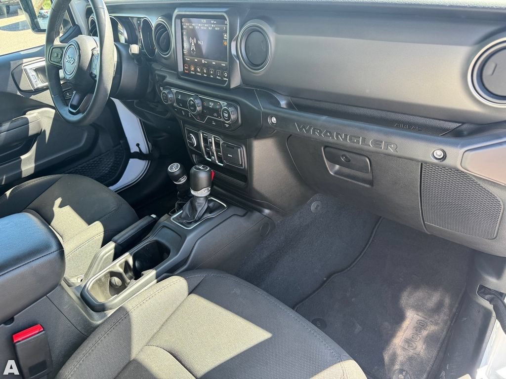 Used 2023 Jeep Wrangler Unlimited Sport AWD/4WD image 18