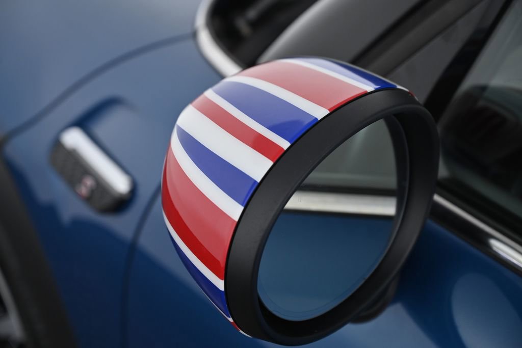 Used 2024 MINI Cooper S image 11