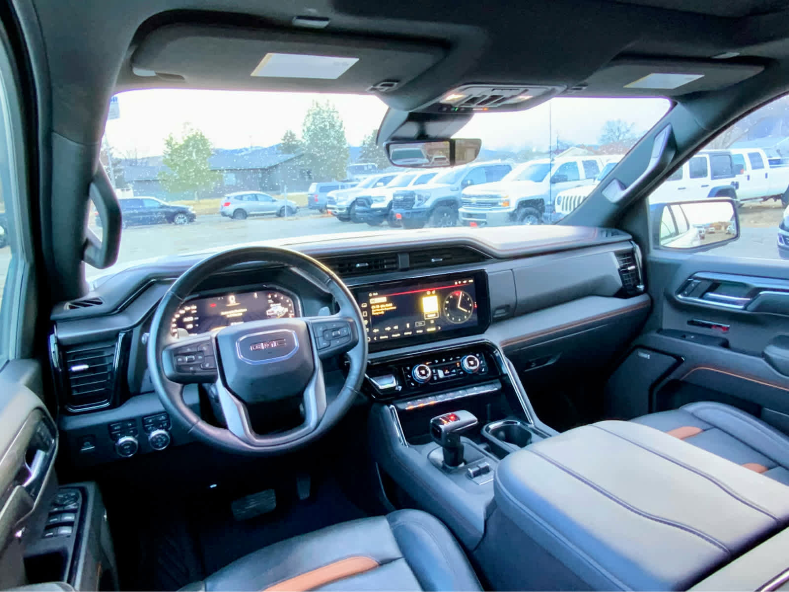 Used 2024 GMC Sierra 1500 AT4 w/ Technology Package image 39