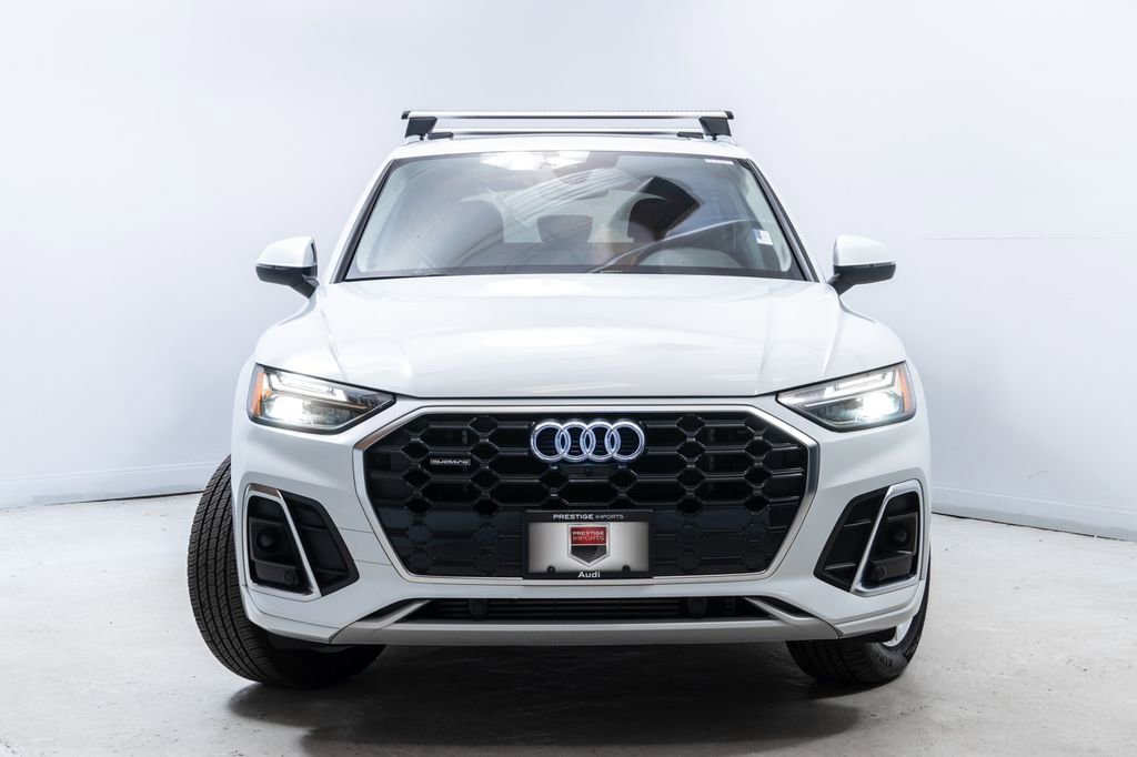 Used 2024 Audi Q5 e Premium Plus w/ Premium Plus Package AWD/4WD image 10