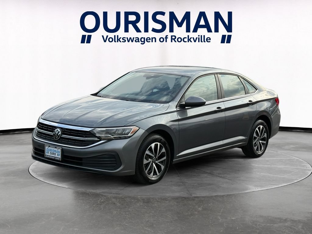 Used 2024 Volkswagen Jetta S FWD image 2