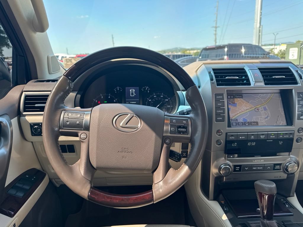 Used 2017 Lexus GX 460 Premium AWD/4WD image 22