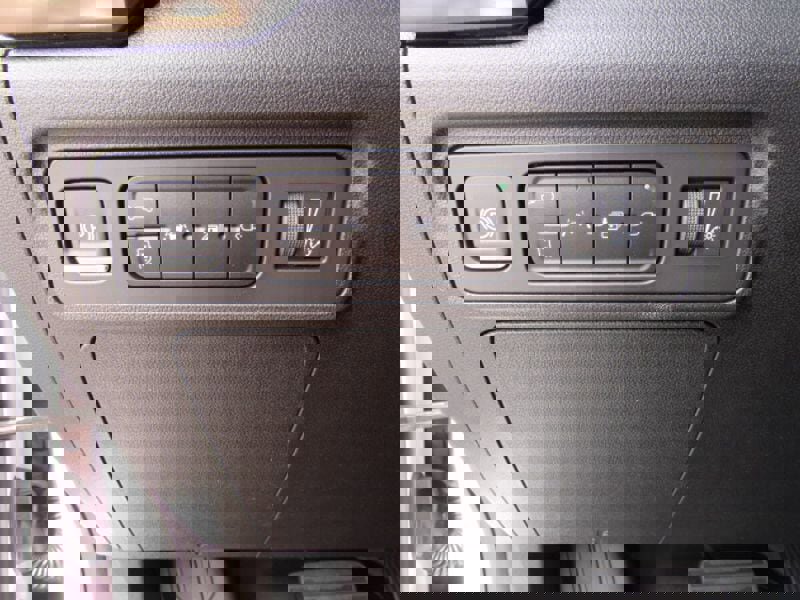 New 2025 GMC Hummer EV 2X image 17