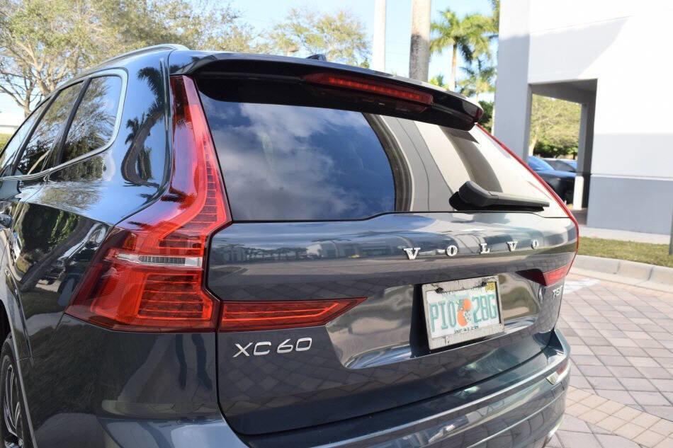 Used 2018 Volvo XC60 T5 Inscription w/ Luxury Seat Package image 23