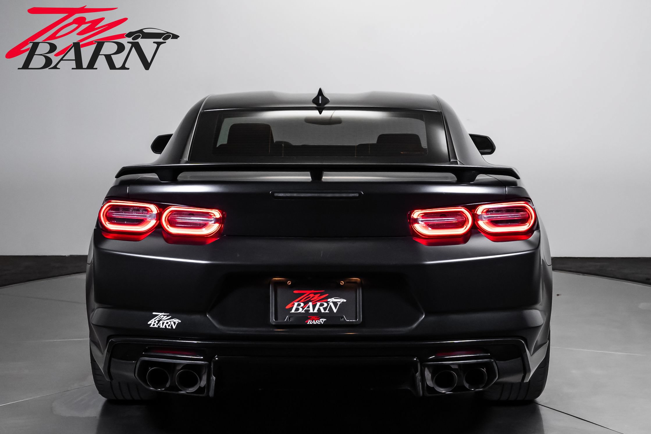 Used 2022 Chevrolet Camaro SS RWD image 4