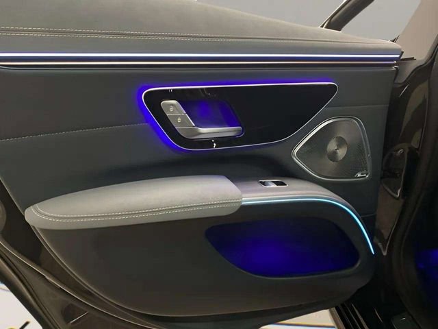 Used 2023 Mercedes-Benz EQS 580 4MATIC Sedan image 87