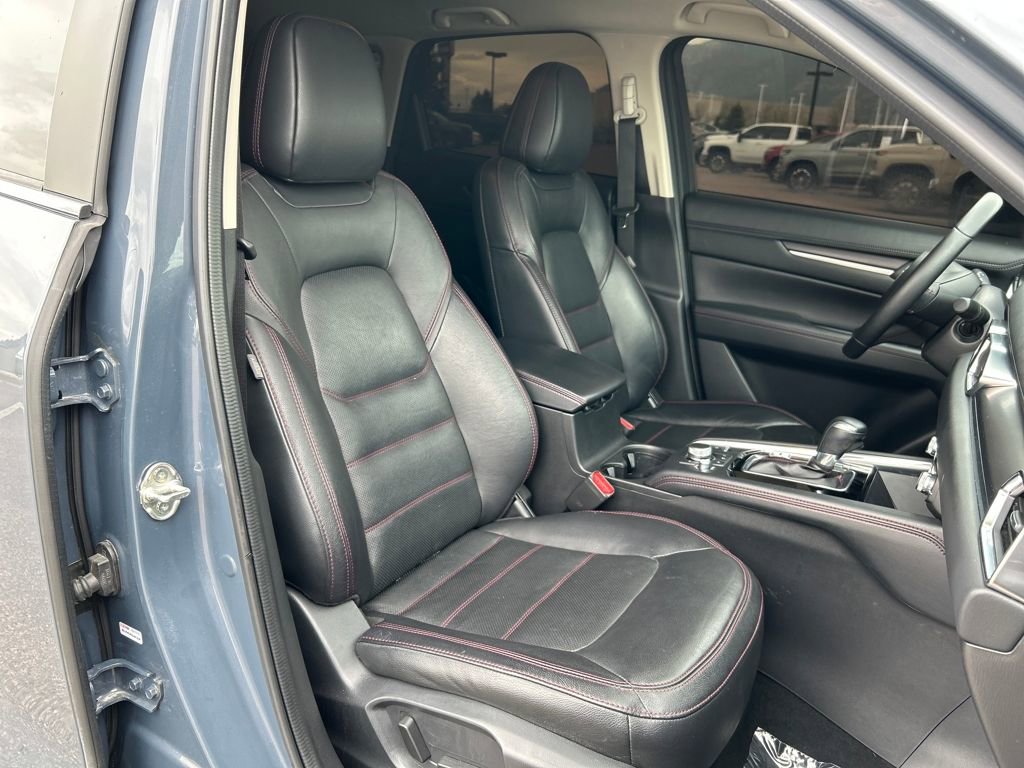 Used 2023 MAZDA CX-5 Carbon Edition image 17