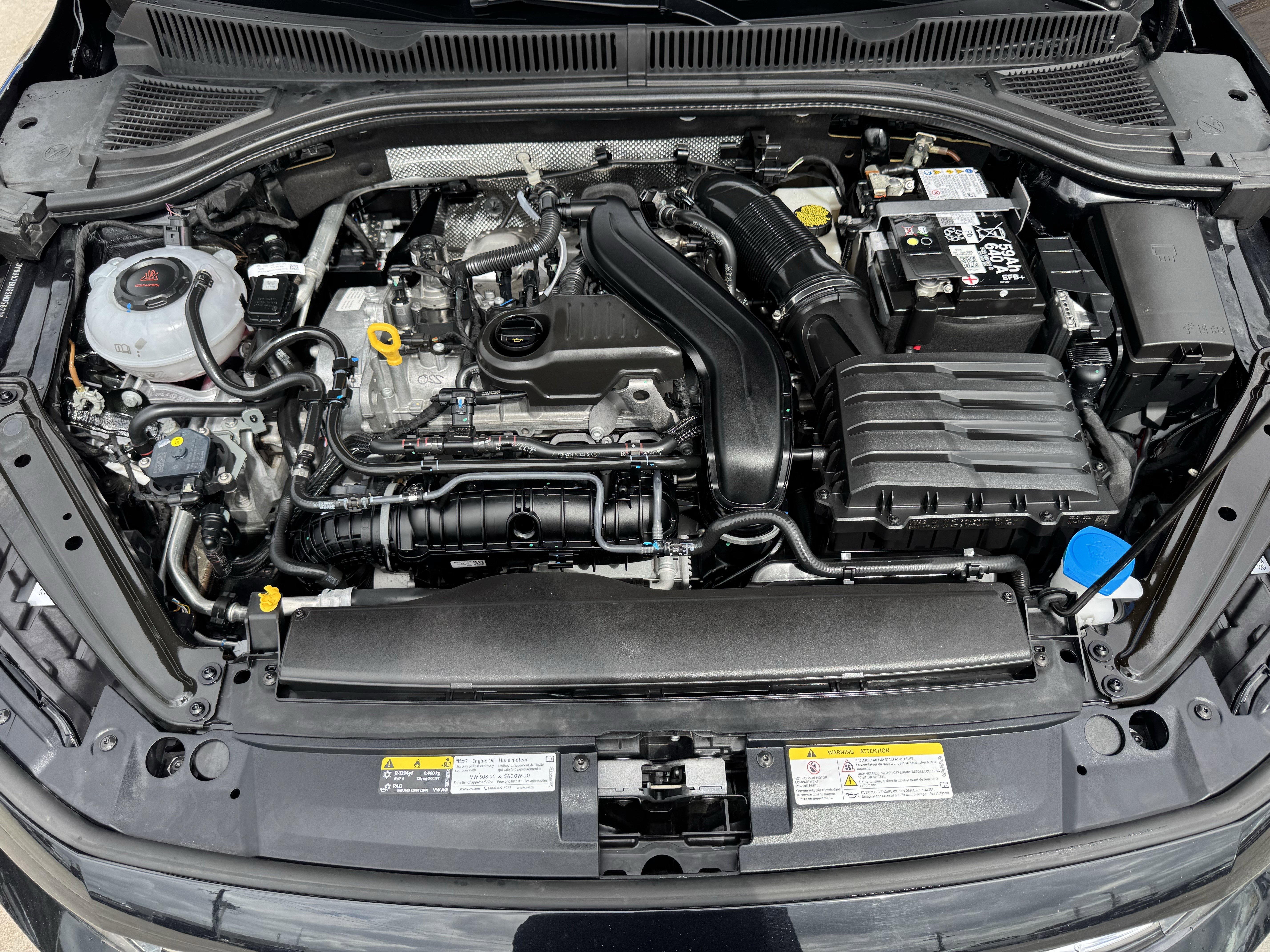 Used 2025 Volkswagen Jetta Sport FWD image 29