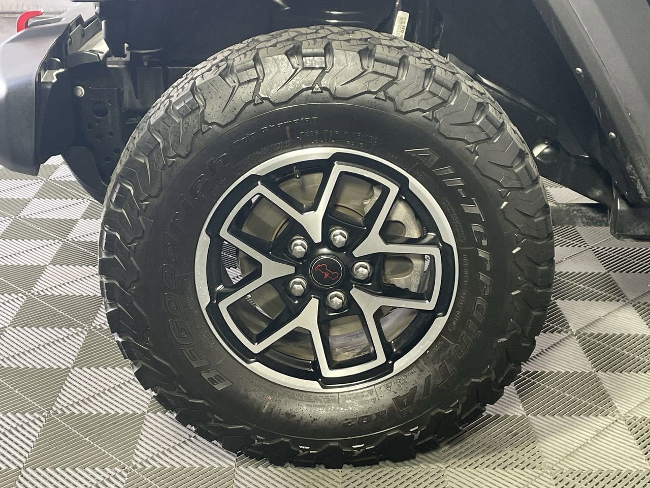 Used 2025 Jeep Wrangler Unlimited Rubicon image 9