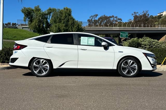 Certified 2021 Honda Clarity Plug-In Hybrid image 4