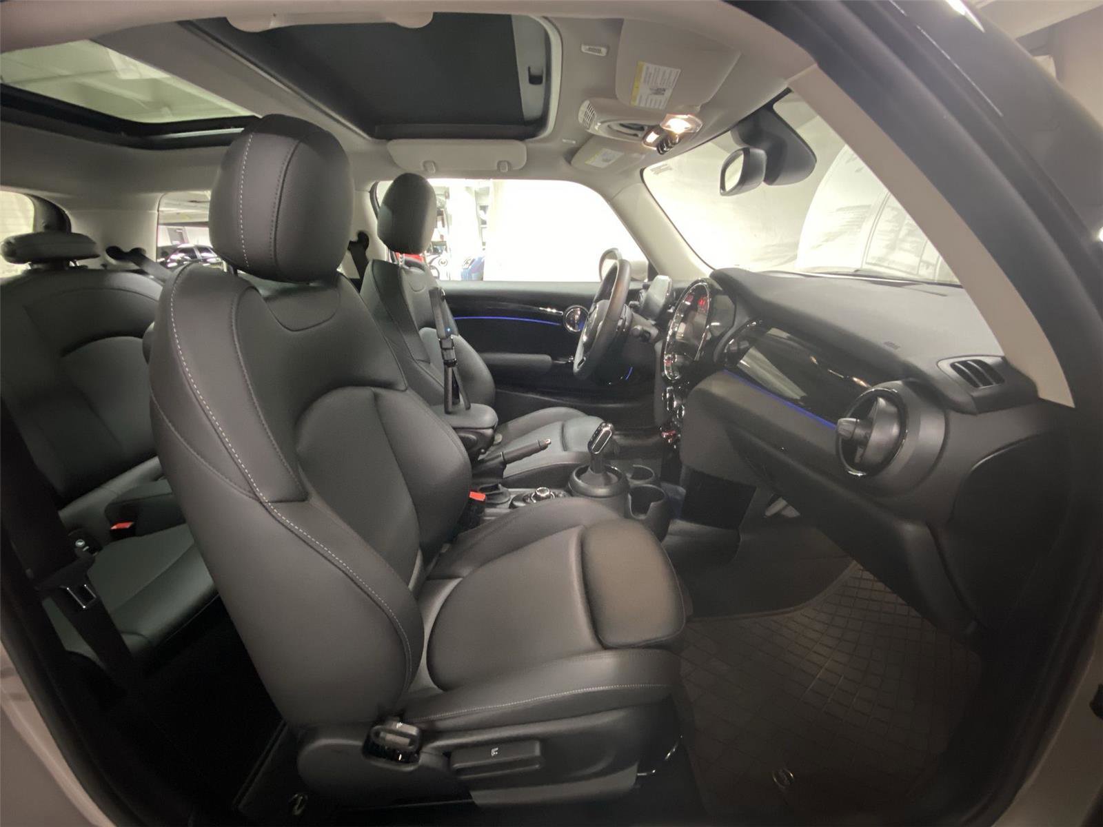 Certified 2024 MINI Cooper S FWD image 30