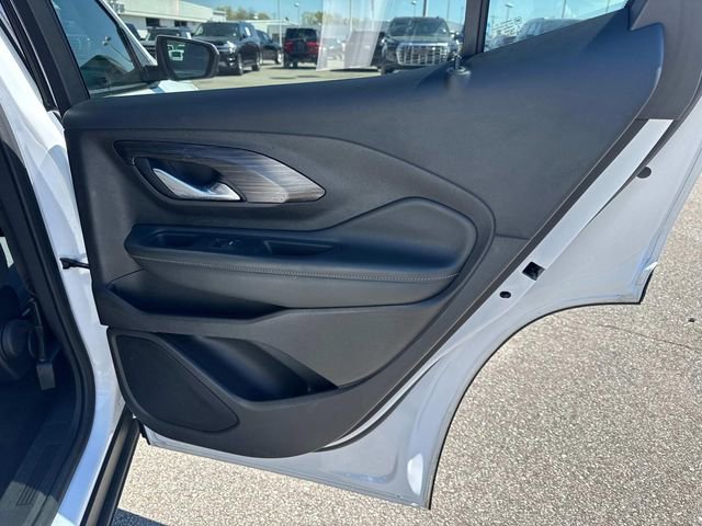 Used 2024 GMC Terrain SLE AWD/4WD image 20