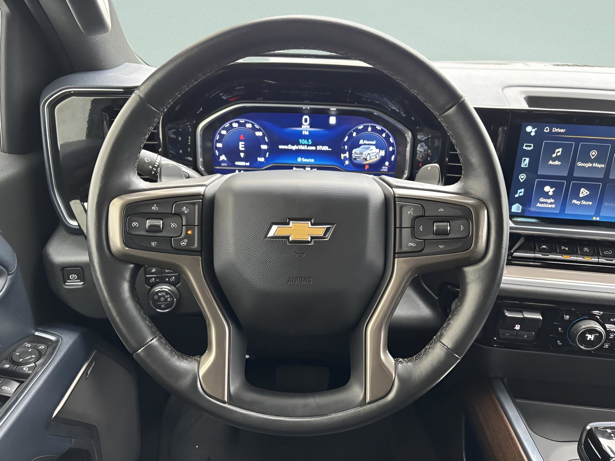 Used 2022 Chevrolet Silverado 1500 High Country image 38