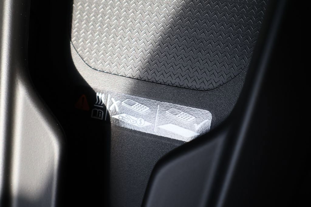 New 2026 Chevrolet Corvette Stingray Preferred Cpe w/ Stealth Interior Trim Package RWD image 37