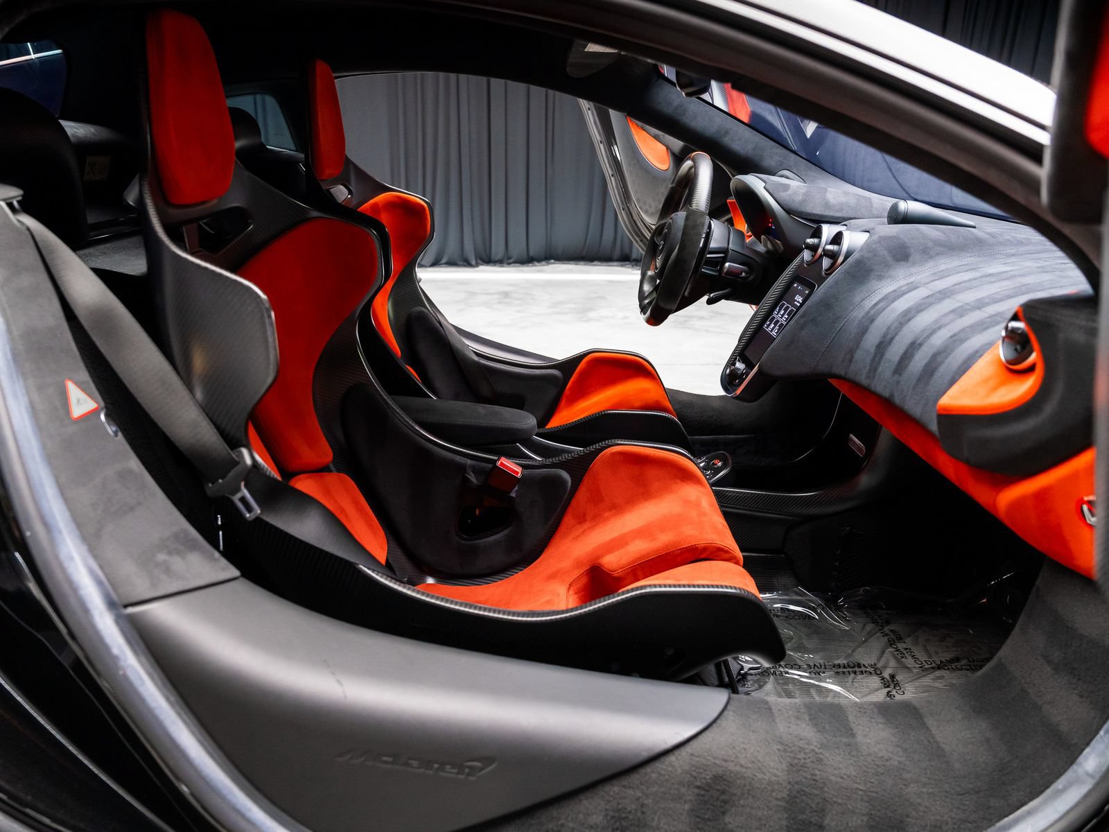 Used 2019 McLaren 600LT RWD image 59