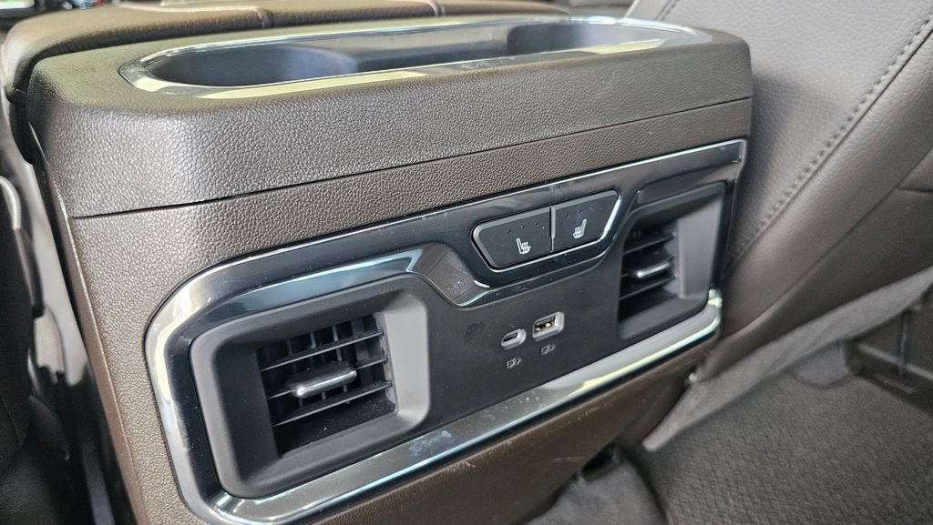 Used 2024 GMC Sierra 2500 Denali AWD/4WD image 8
