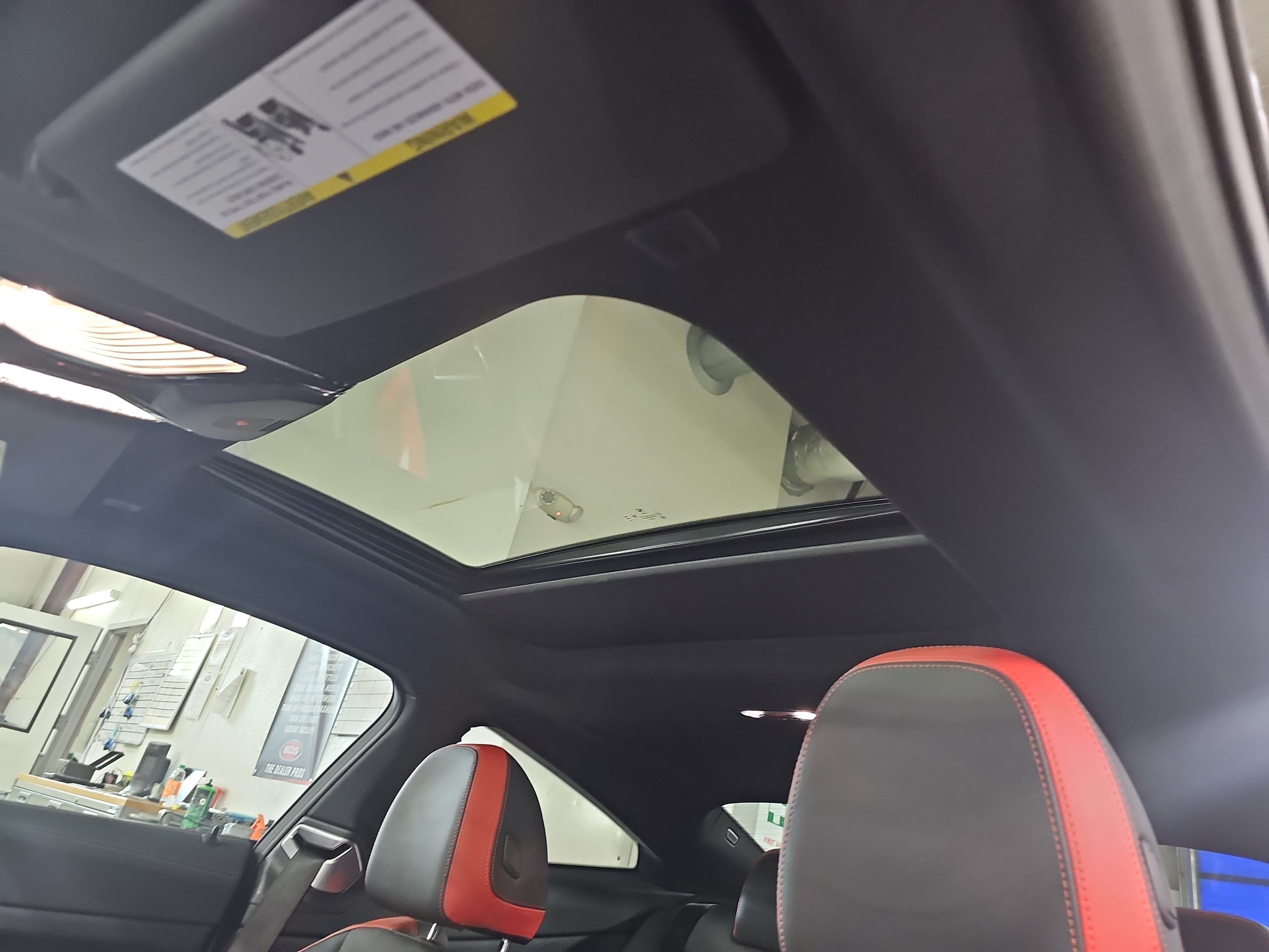 Certified 2025 BMW M440i Coupe w/ Premium Package RWD image 32
