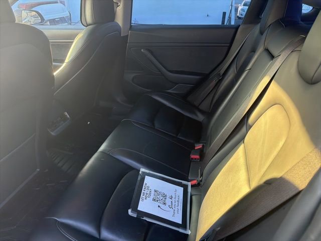 Used 2020 Tesla Model 3 Standard Range image 7