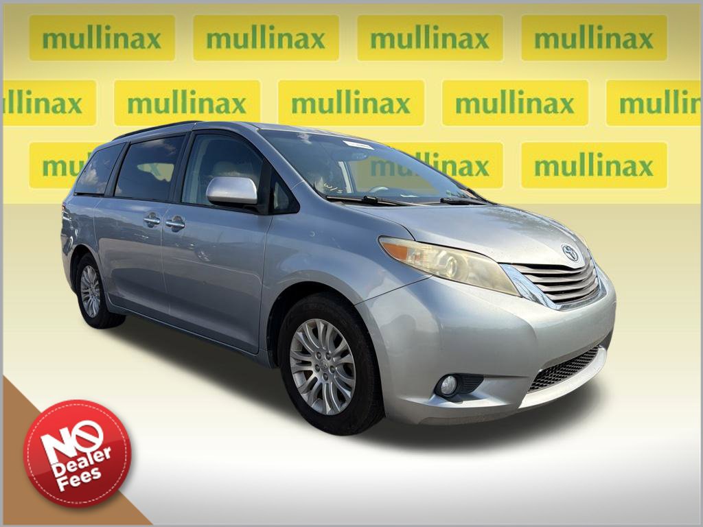Used 2011 Toyota Sienna XLE w/ Premium Pkg