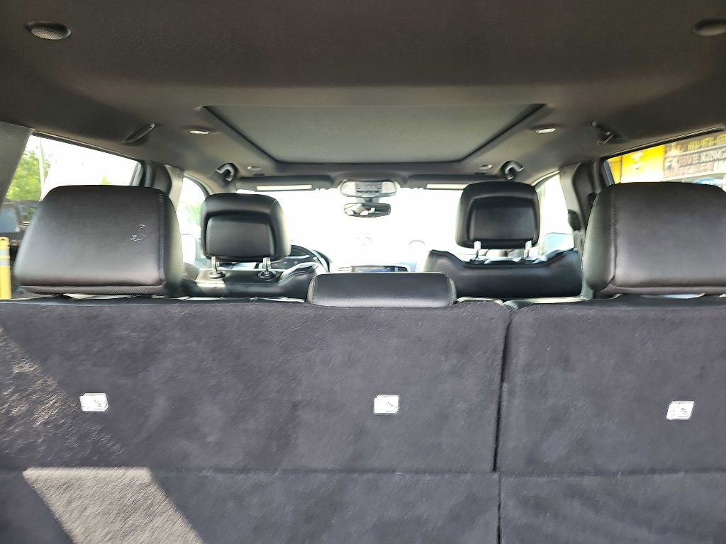 Used 2020 Jeep Grand Cherokee Limited w/ Luxury Group II image 50