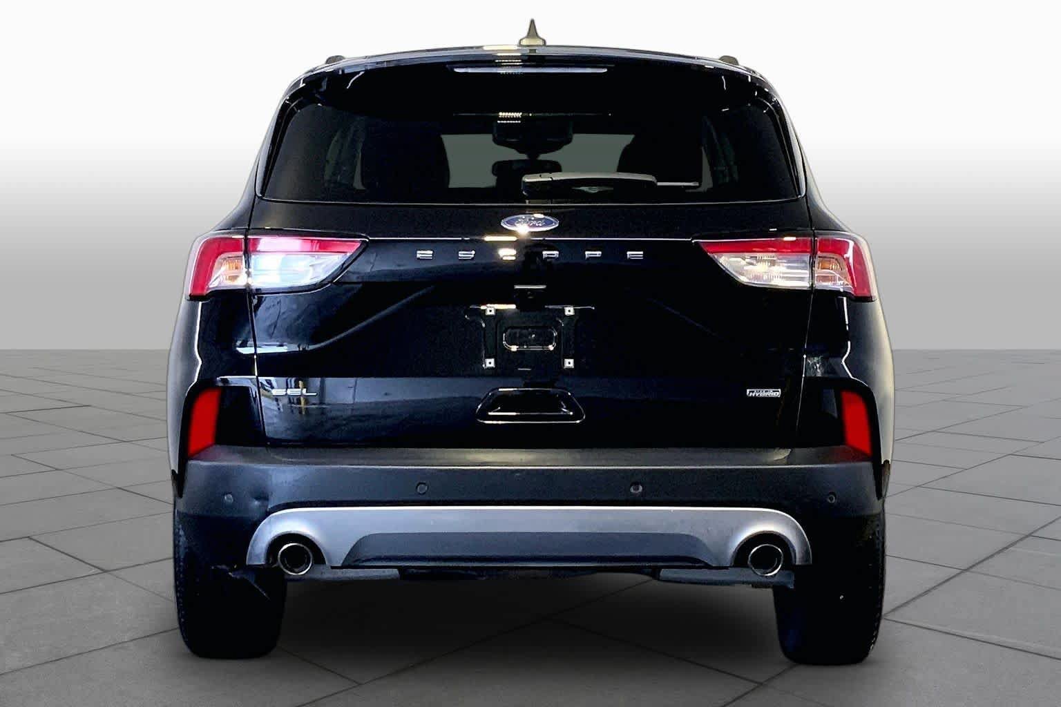 Used 2022 Ford Escape SEL w/ Technology Package FWD image 5