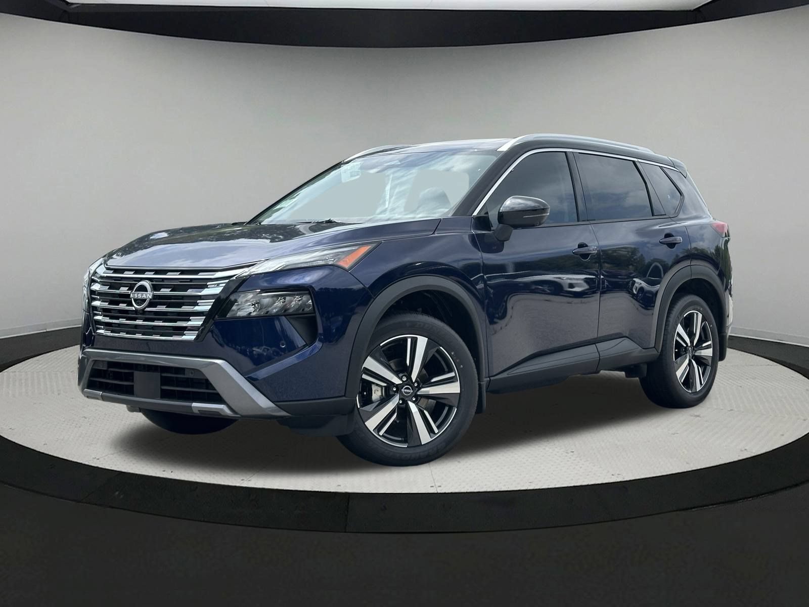 New 2025 Nissan Rogue SL w/ SL Premium Package FWD image 1