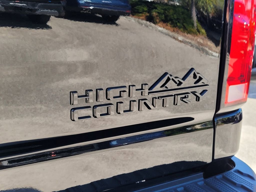 New 2025 Chevrolet Silverado 2500 High Country w/ Midnight Edition image 13