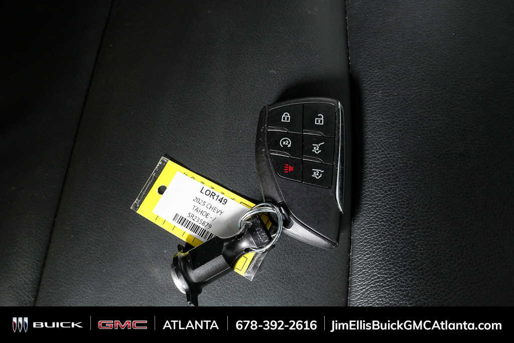 Used 2025 Chevrolet Tahoe LT image 25