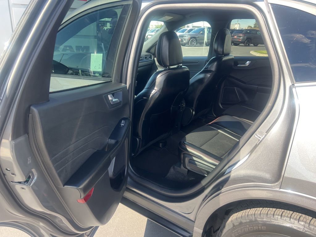 Used 2024 Ford Escape ST-Line image 27