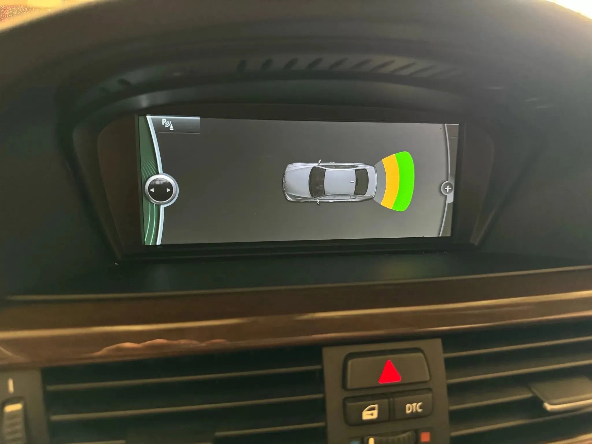 Used 2011 BMW 335i xDrive Sedan image 25