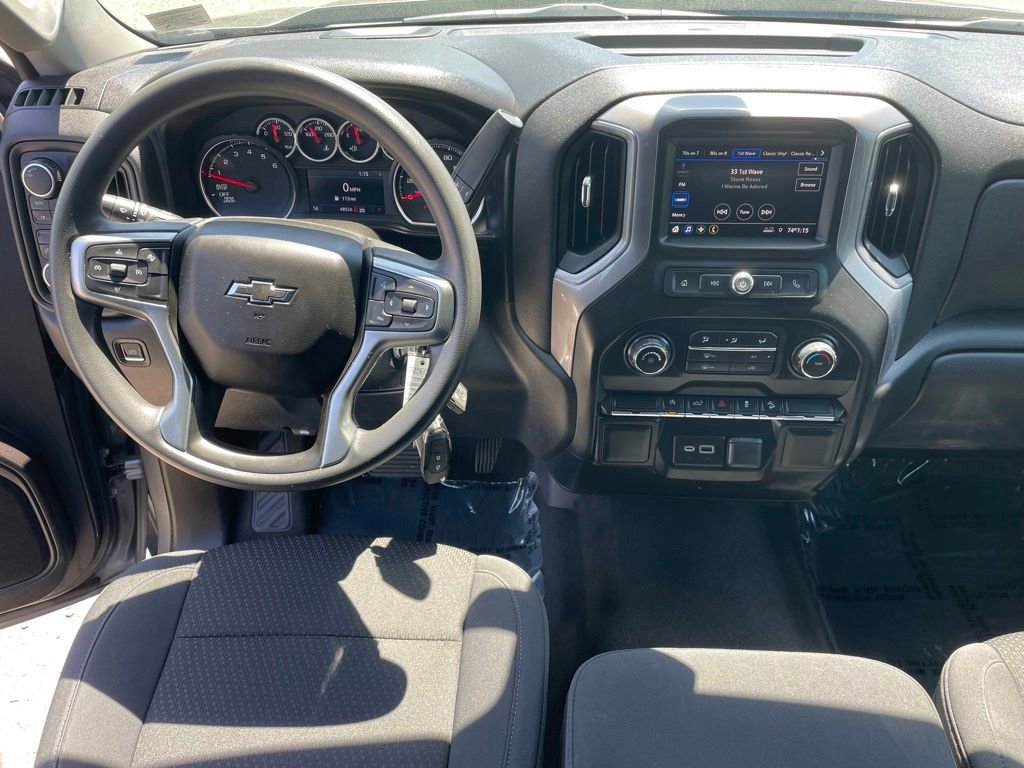 Used 2021 Chevrolet Silverado 1500 Custom Trail Boss AWD/4WD image 4