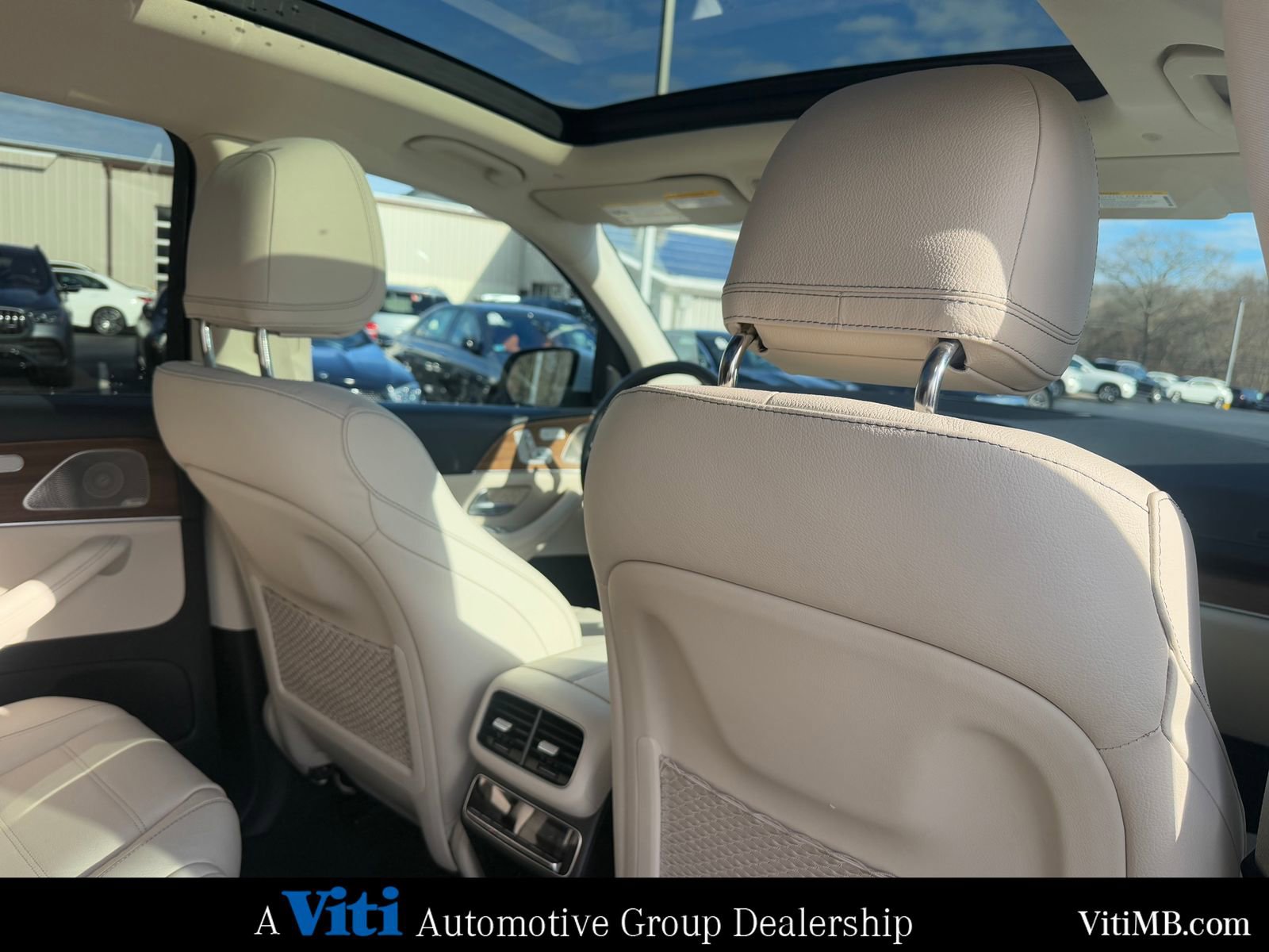 Certified 2022 Mercedes-Benz GLS 450 4MATIC image 27