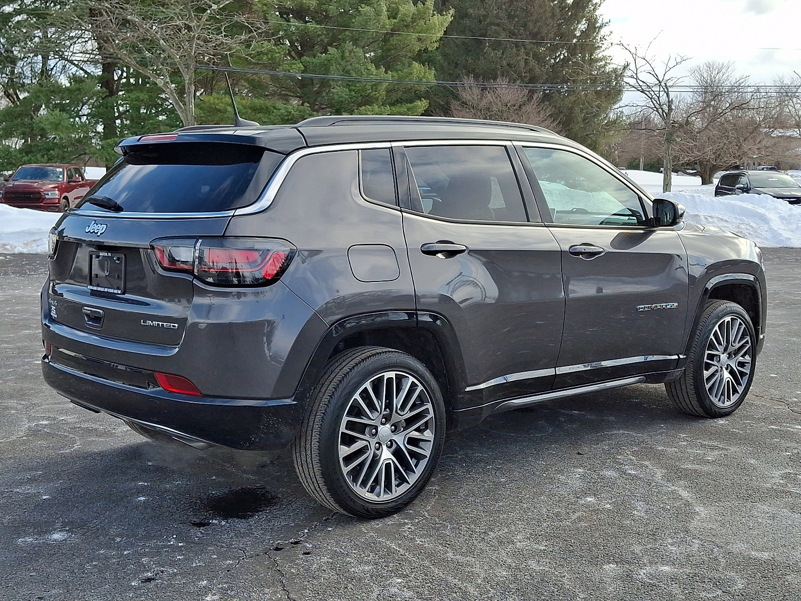 Certified 2023 Jeep Compass Limited w/ Elite Group image 4