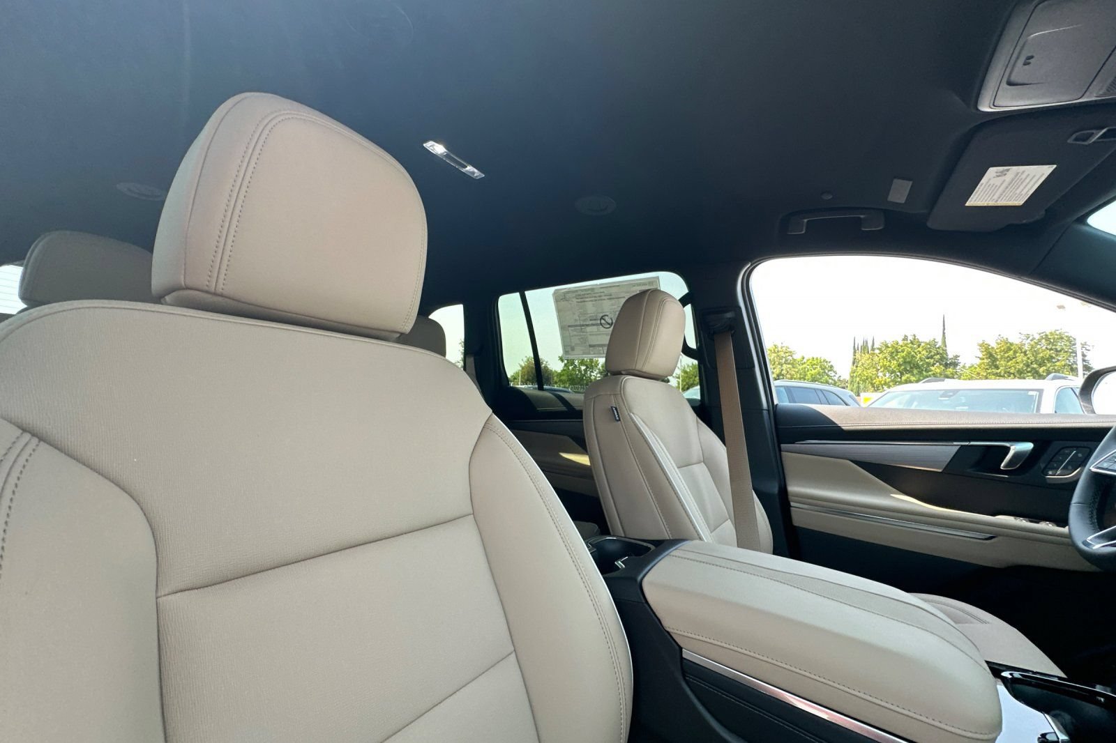 New 2026 Buick Enclave Preferred w/ Power Package FWD image 16