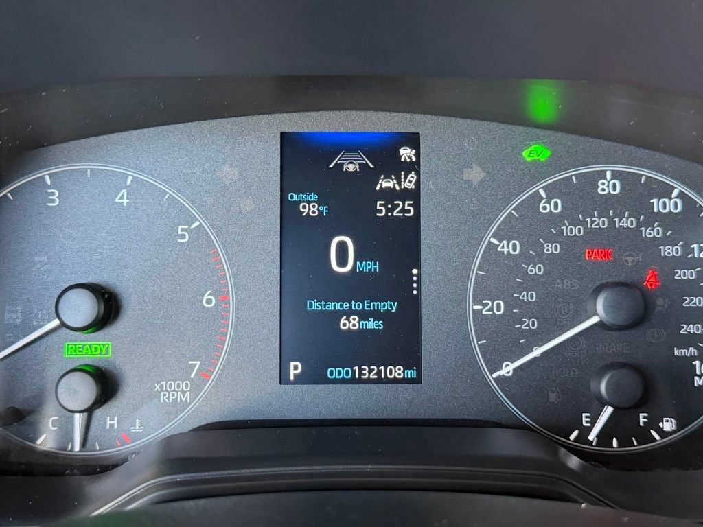 Used 2023 Toyota Corolla LE w/ Carpet Mat Package (TMS) FWD image 25