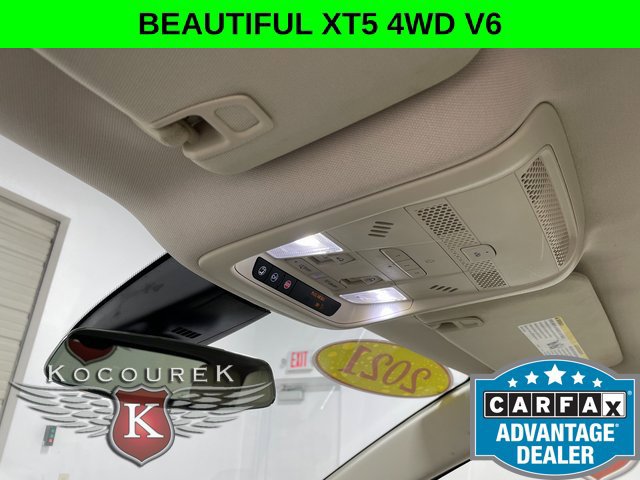 Used 2021 Cadillac XT5 Premium Luxury AWD/4WD image 18