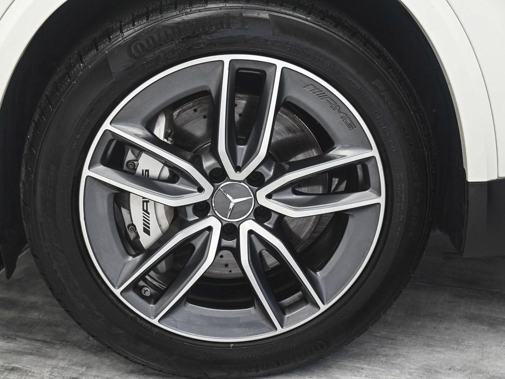 Used 2024 Mercedes-Benz GLA 35 AMG 4MATIC image 7