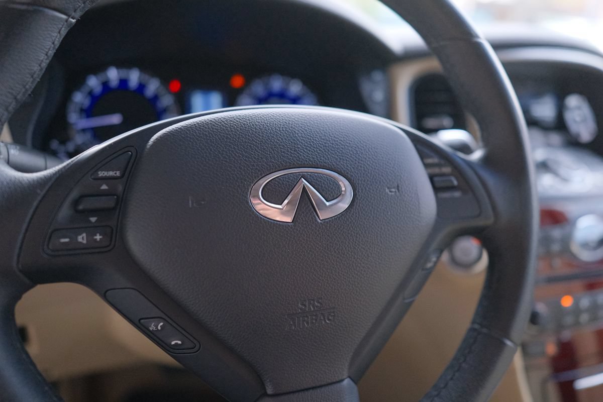 Used 2016 INFINITI QX50 2WD w/ Premium Package image 50