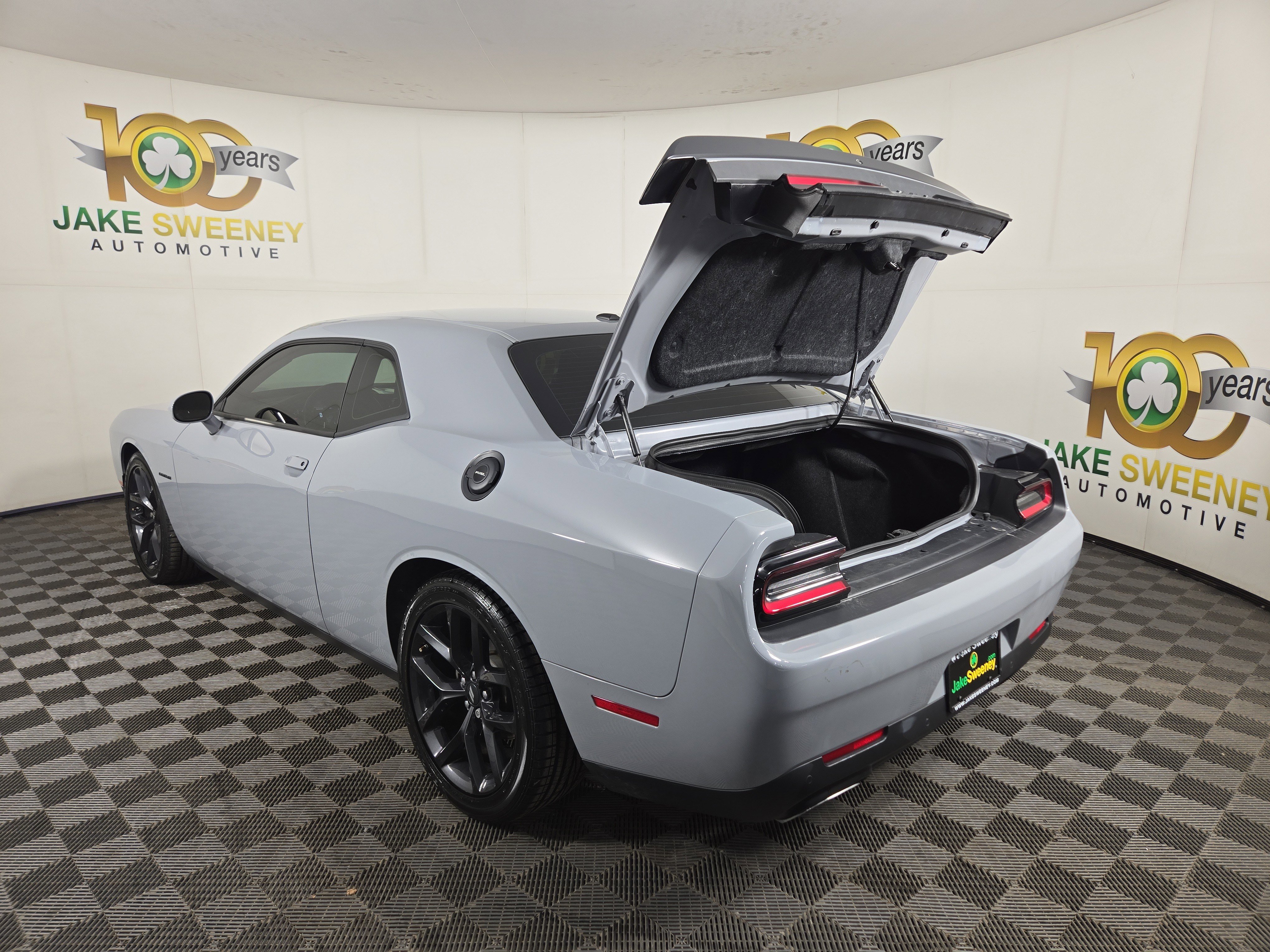 Used 2022 Dodge Challenger R/T w/ Blacktop Package image 29