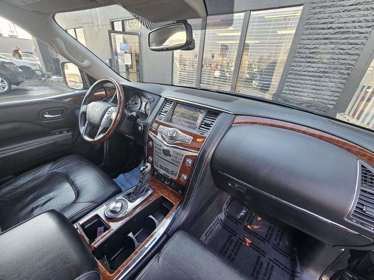 Used 2018 INFINITI QX80 Limited w/ All Season Package AWD/4WD image 64