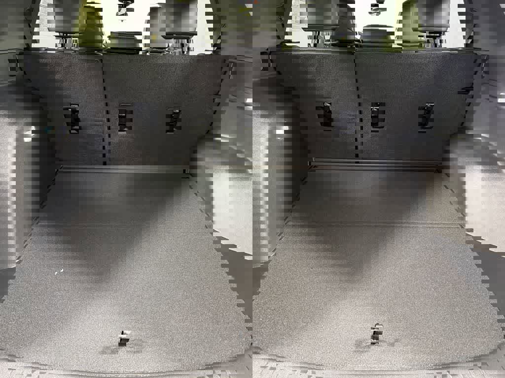 New 2026 GMC Terrain Elevation w/ Elevation Premium Package image 29