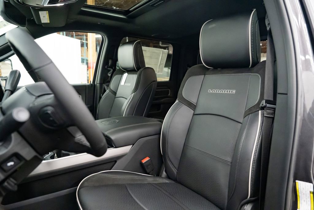 New 2026 RAM 2500 Laramie w/ Night Edition image 24