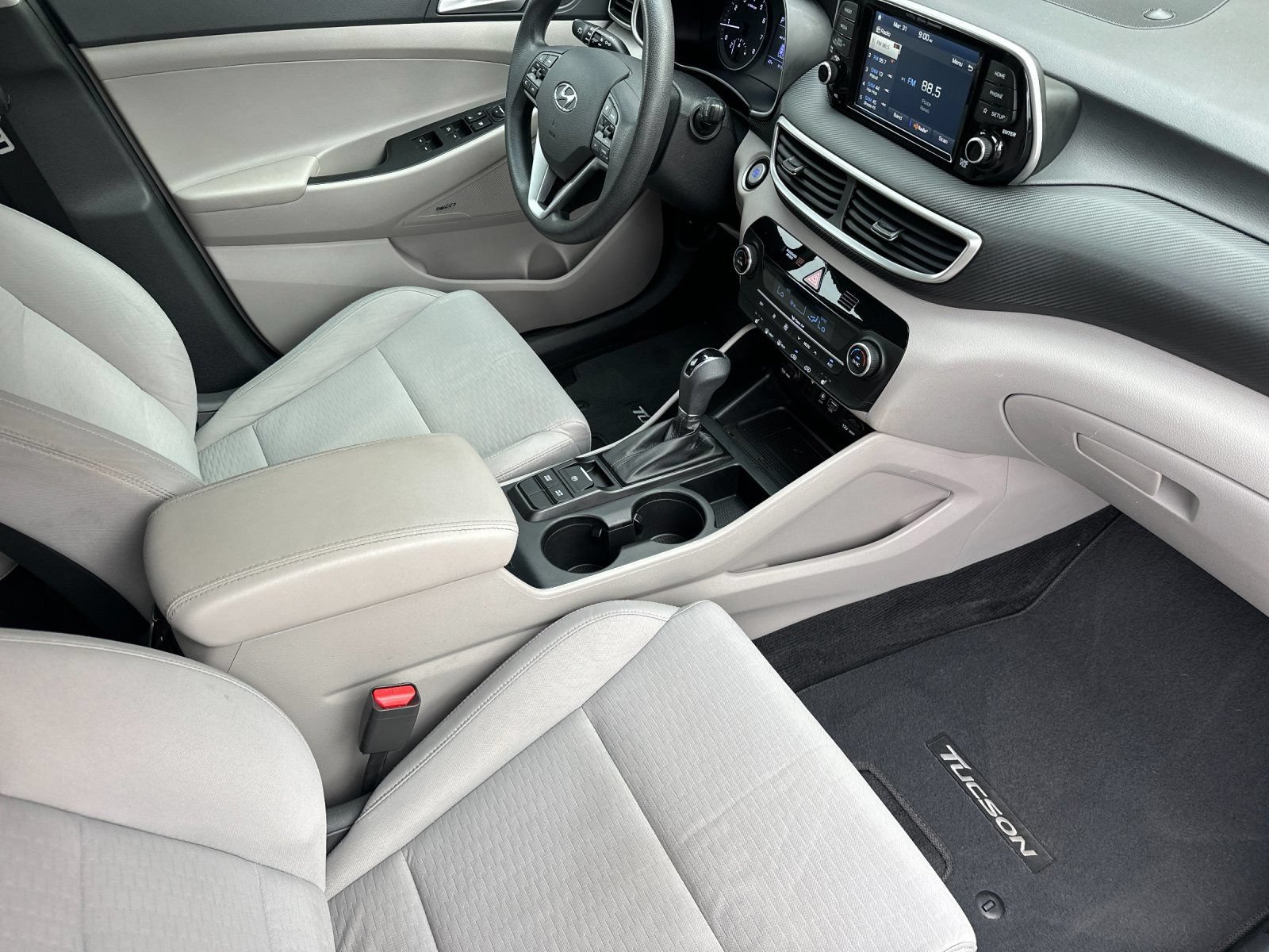 Used 2019 Hyundai Tucson Sport FWD image 17